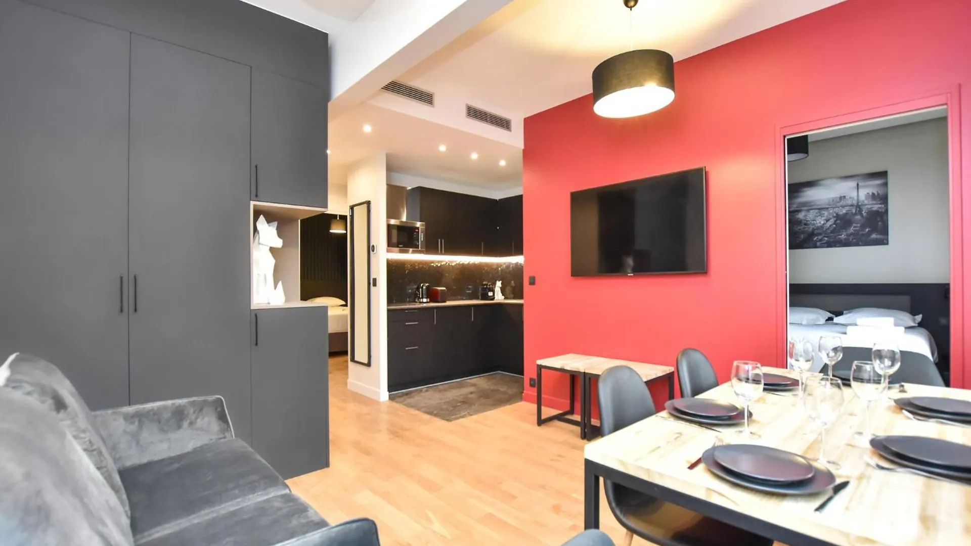 Authentic Apartment - 2Br 6P - Palais Garnier Paris