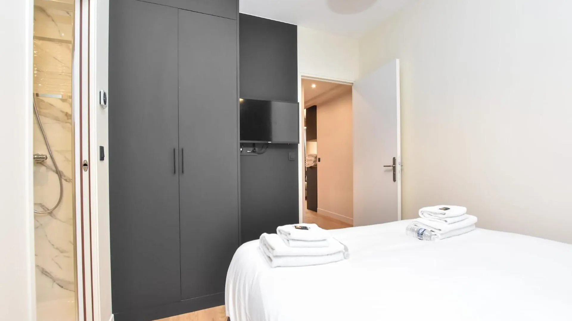Authentic Apartment - 2Br 6P - Palais Garnier Paris 0*,