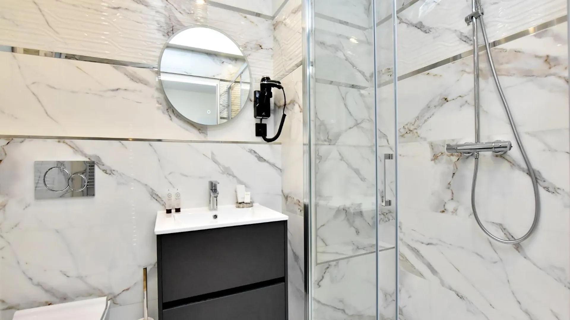 Authentic Apartment - 2Br 6P - Palais Garnier Paris